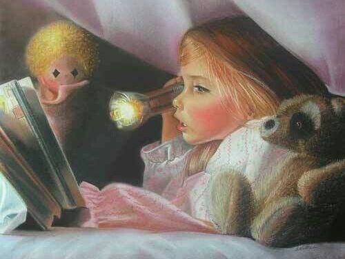 Menina lendo livro