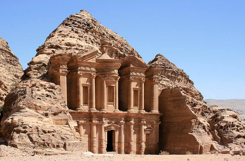 800px-The_Monastery,_Petra,_Jordan8