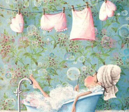 mulher-tomando-banho-relaxante