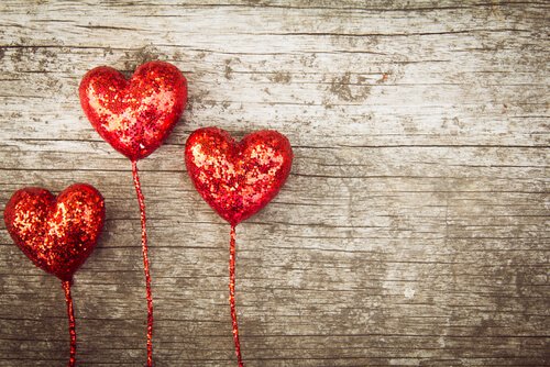 A teoria triangular do amor – Ser em Relação