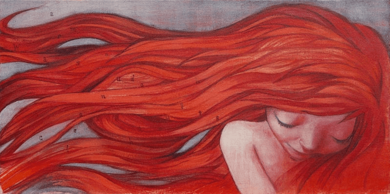 Mulher com cabelo vermelho