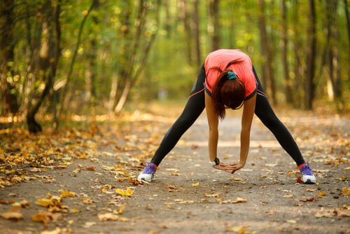 Mulher fazendo exercício