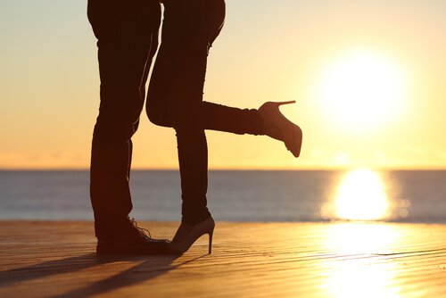 casal-quando-surge-outra-pessoa