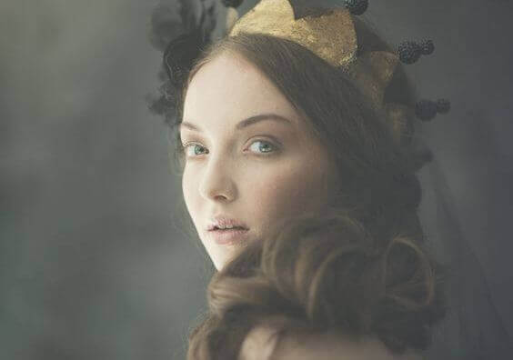 mulher-aprendendo-a-ter-amor-próprio