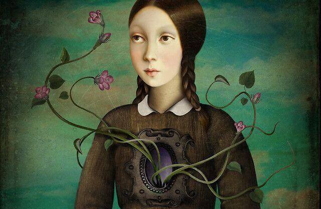 mulher-com-flores-saindo-do-peito