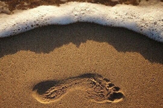 pegada-na-areia