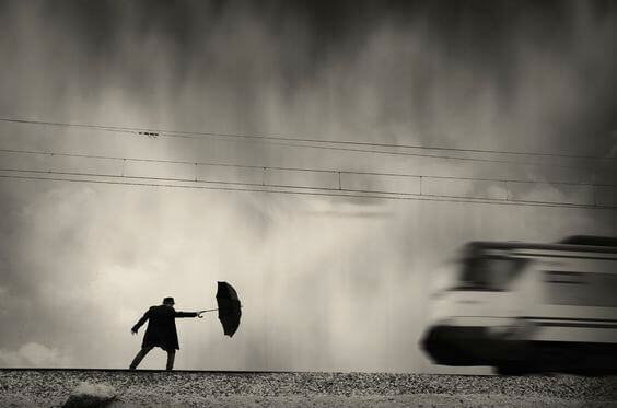 homem-guarda-chuva