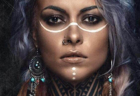 mulher-guerreira Sou uma daquelas pessoas raras que não sabem como se render