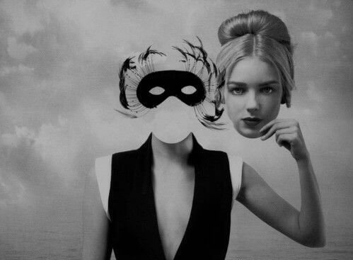 mulher-mascara