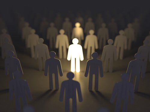 pessoa-diferente-do-resto Fazer parte da minoria não é sinal de fracasso social