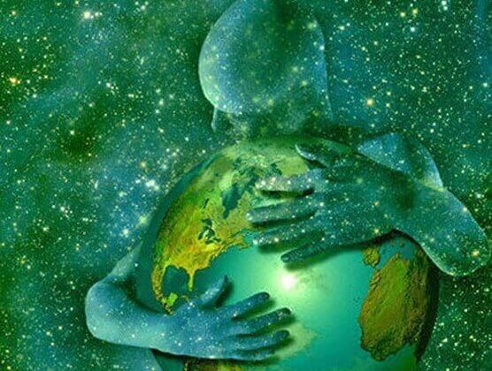 pessoa-abracando-o-mundo