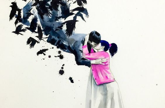 Casal se beijando com homem voando