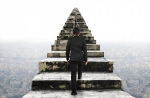 A diferença entre insistir e persistir