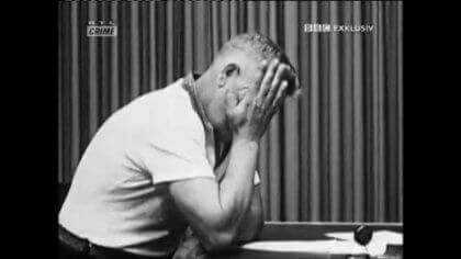 O experimento de Milgram sobre a obediência cega