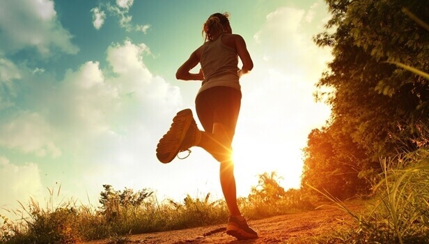 5 benefícios psicológicos de fazer exercícios físicos