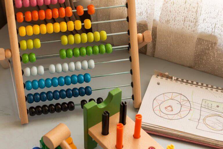 Brinquedos para estimular o cérebro