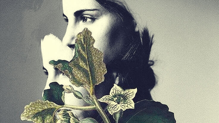 mulher-triste-com-folhas Superar uma rejeição amorosa