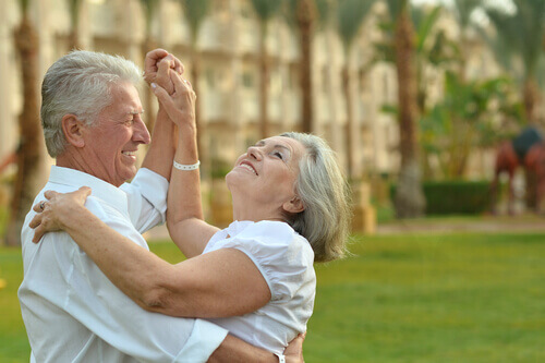 Dançar é um excelente exercício para os mais velhos