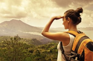 Viajar sozinha é marcar um encontro profundo com você mesmo