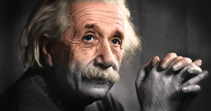 fotografia-de-albert-einstein Frases de Albert Einstein sobre o crescimento pessoal