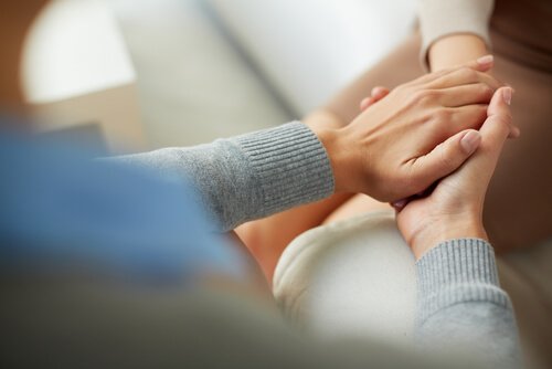 terapeuta-com-paciente Counselling: o que é e como se faz
