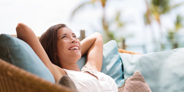 Mulher relaxando