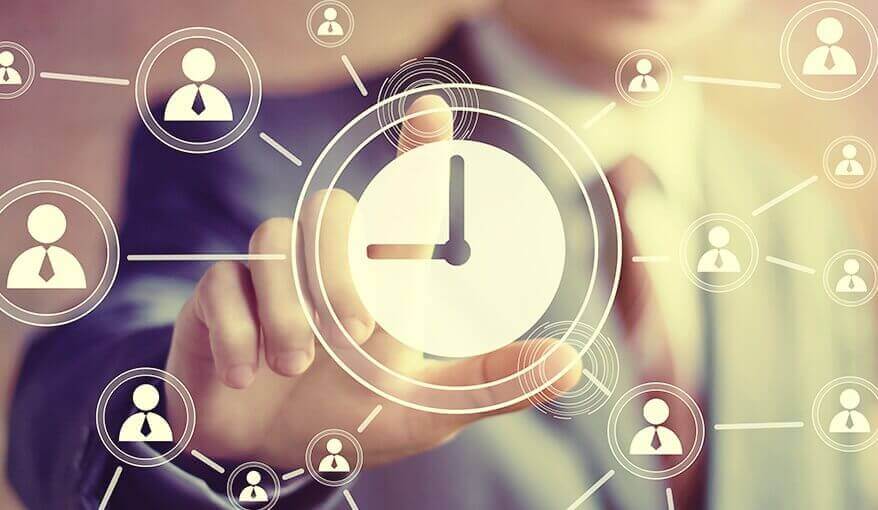 maos-com-um-relogio Como gerenciar o tempo