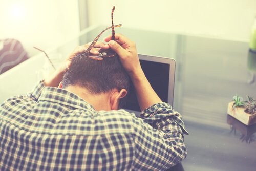 Os 3 efeitos mais perigosos do estresse no ambiente de trabalho