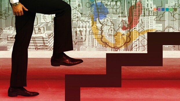 Escada representando cargos na carreira