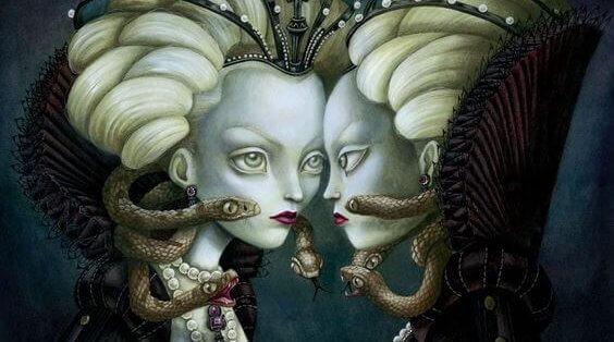 Medusa se olhando no espelho