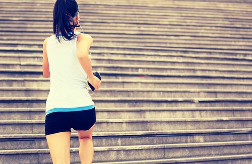 mulher-começando-a-se-exercitar Dicas para começar a se exercitar