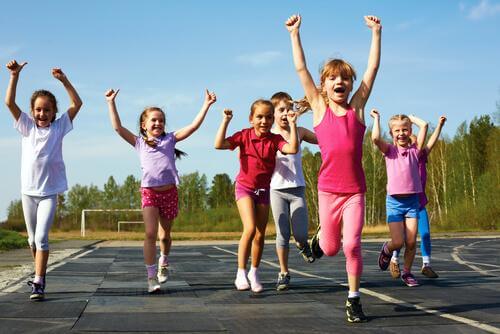 Por que é importante que as crianças pratiquem esportes?