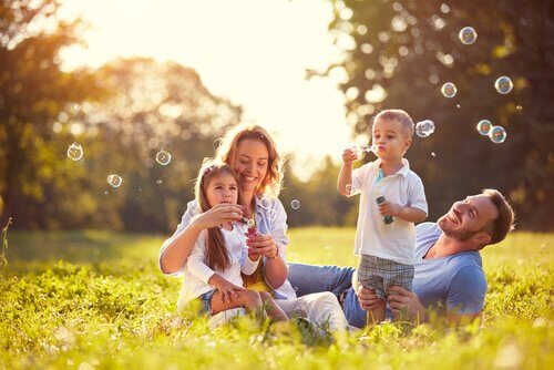 Família se divertindo