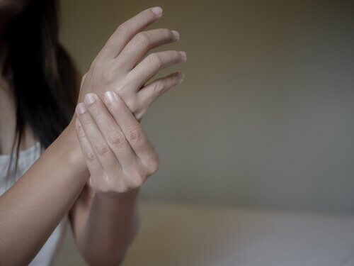 Emoções negativas e artrite reumatoide: qual é a relação?