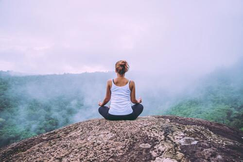 5 razões para começar a meditar, segundo a ciência