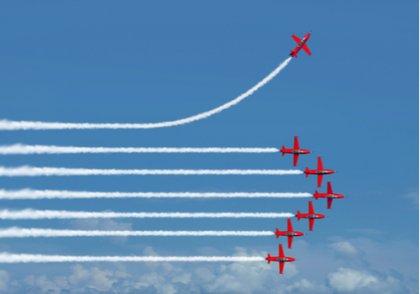 Avião saindo da rota