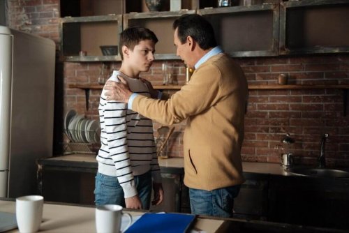 Filho bravo com seu pai