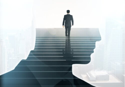 Homem superando seus medos