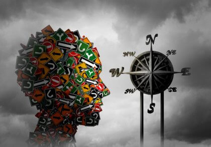 Diferentes direções a seguir