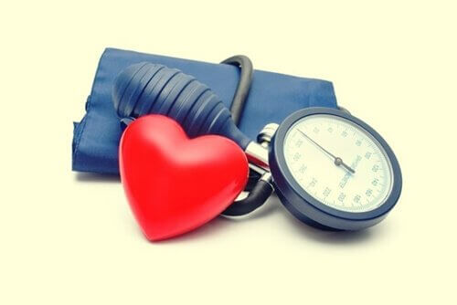 A vasopressina favorece a pressão arterial