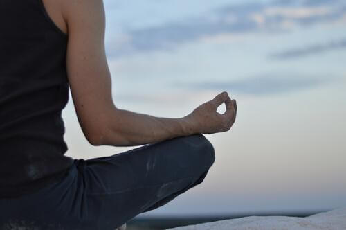 Meditação no dia a dia em silêncio