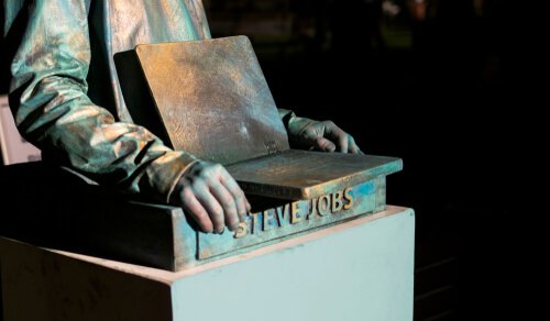 Estátua de Steve Jobs