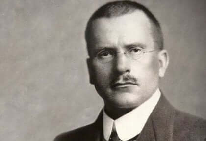Carl Jung jovem