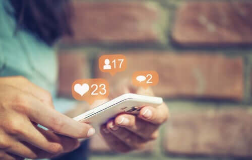 O vício em redes sociais