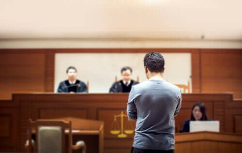 Julgamento em tribunal