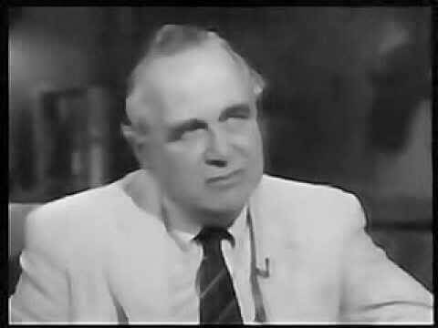 Marvin Harris em preto e branco