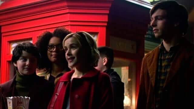 Cena da nova série de Sabrina Spellman