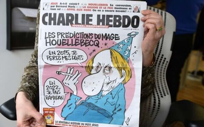 Capa do Charlie Hebdo com Michel Houellebecq