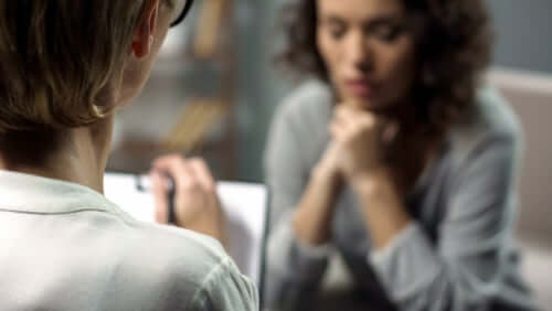 Por que há mais mulheres psicólogas do que homens?