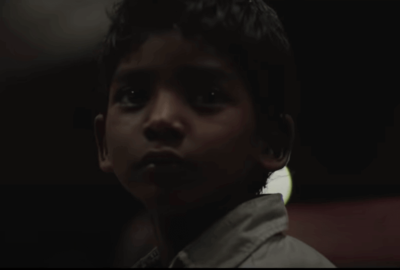 Saroo quando era criança